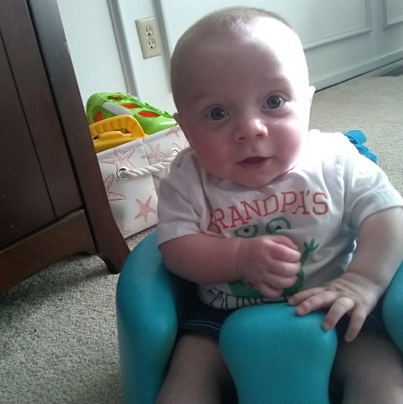 Meet your Posher, Kendra - Picture 2 of 2